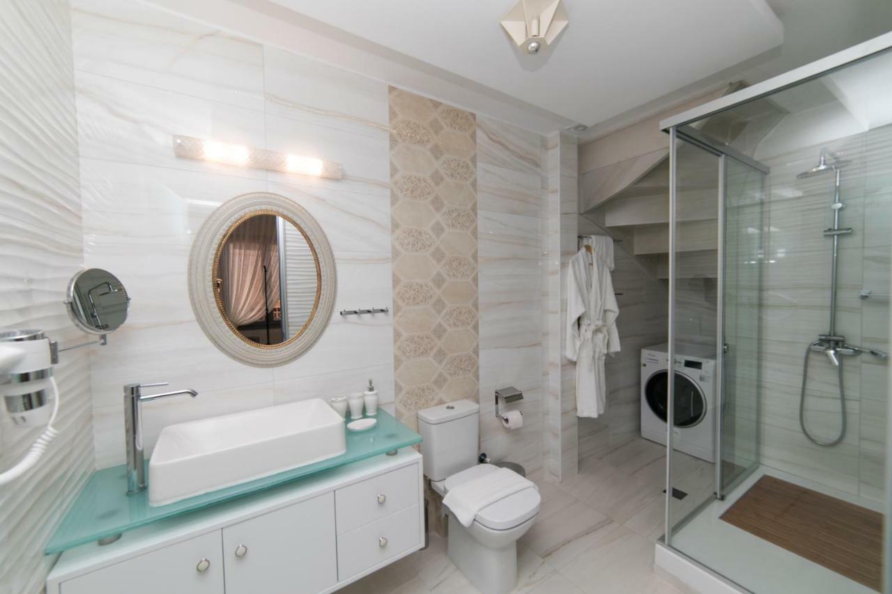 Jacuzzi Suite In The Heart Of Oldtown Réthimno Kültér fotó